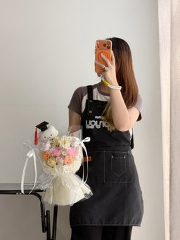 ( GC005 ) Graduation Cloud Doll Soap Flower Bouquet 