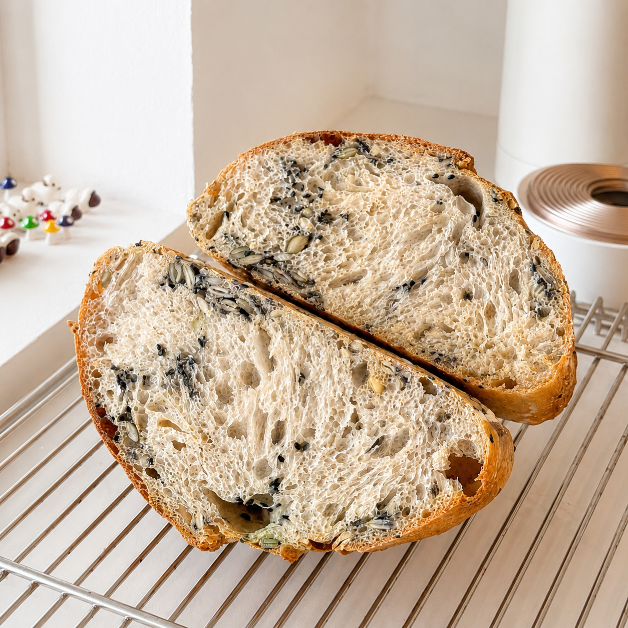Seeded Sourdough_0
