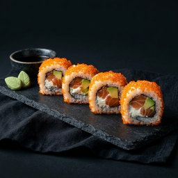 Salmon Alaska Roll (4pcs)