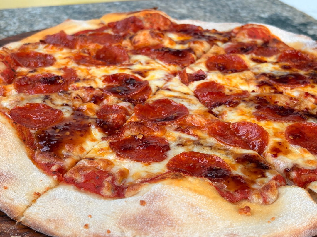 Hot Miel Pepperoni / Hot Honey Pepperoni