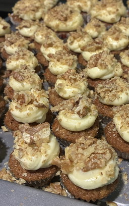 Carrot Cake - Cupcakes & Madeleines