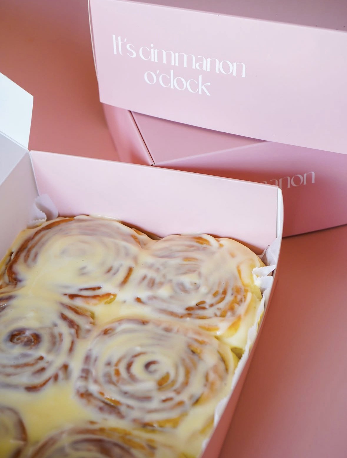 6 cream cheese cinnamon rolls_0