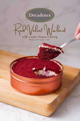 Premium Moist Cakes in Tin