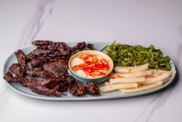 ងៀត​ក្រ​បី​ខ្មែរ​