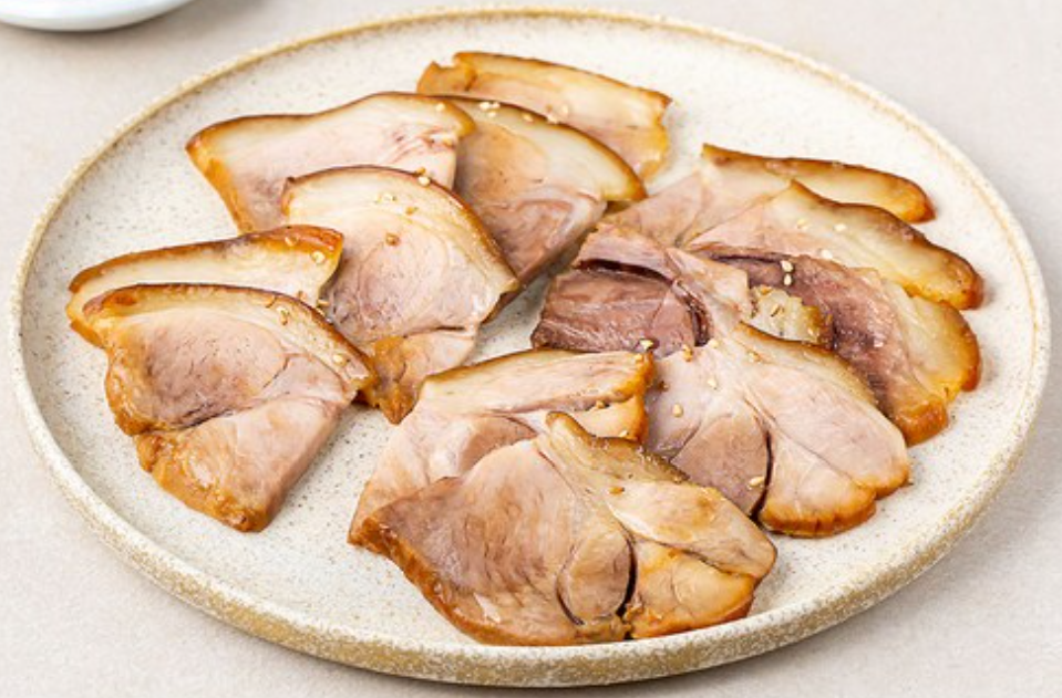 [Jeju Pork] Boneless Braised Pork Trotters 장충동 순살족발_3