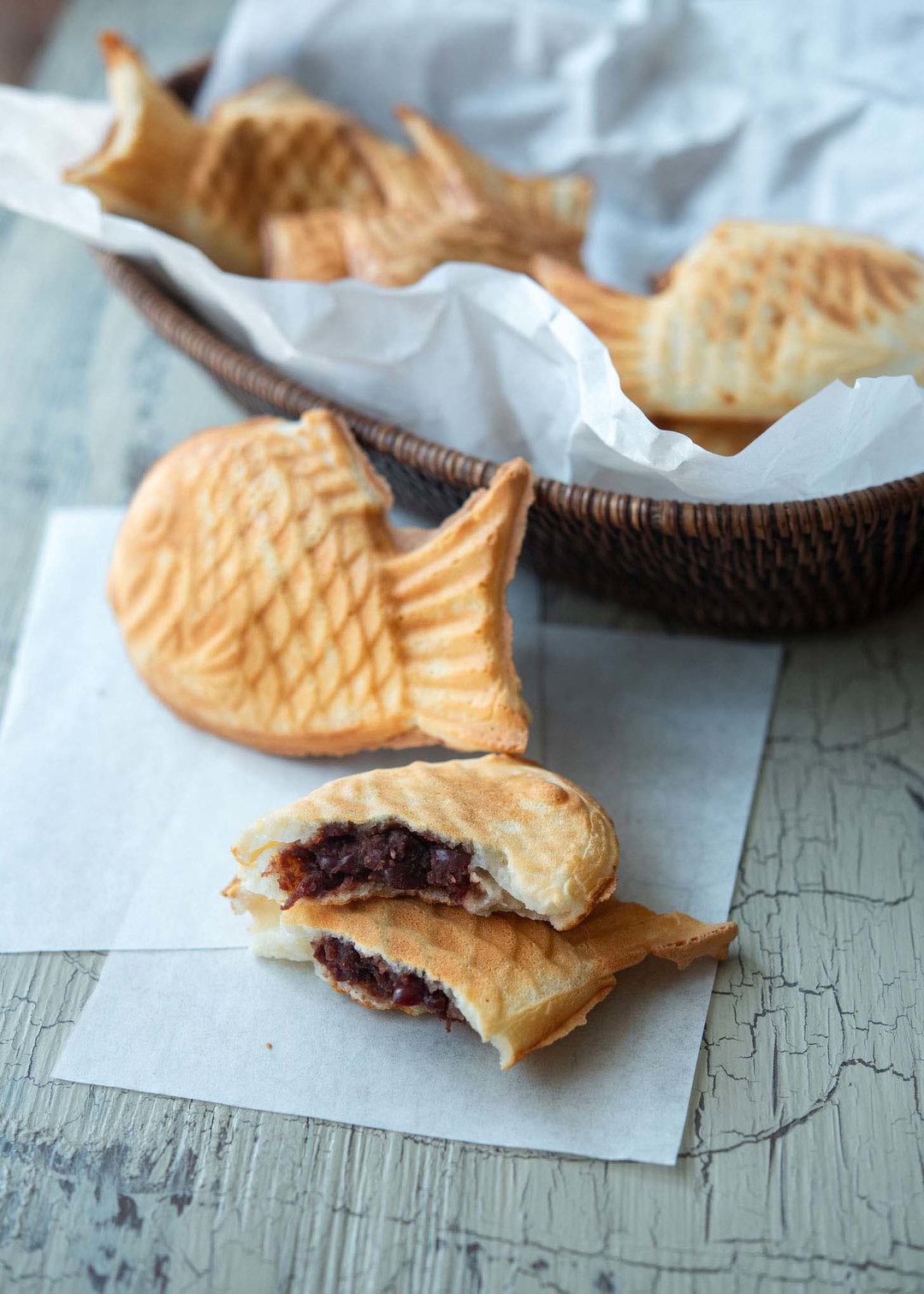 Bungeo-ppang (Korean Fish Shaped Pastry) 붕어빵 韓国たい焼き