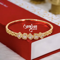 Openable Bracelet Design 3