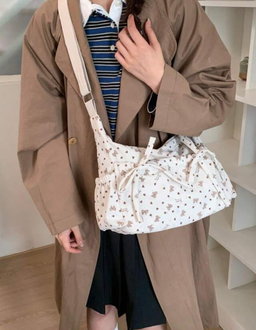 Cozy bow bag