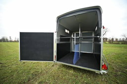 VAN CHEVAL LIBERTÉ MULTIMAX – Para 2 Caballos | Suspensión Pullman 2