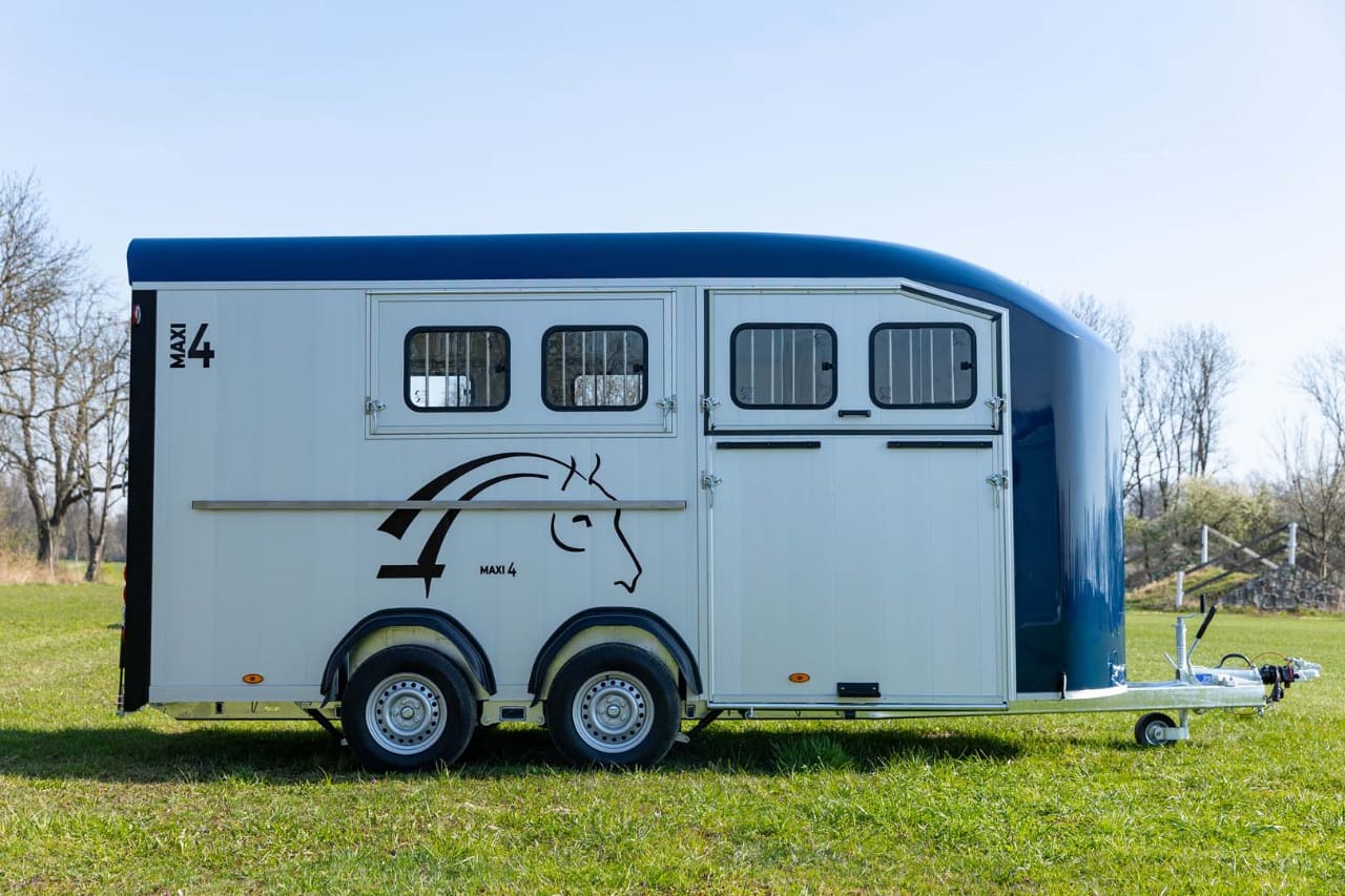 VAN CHEVAL LIBERTÉ – Remolque para 2 Caballos_1