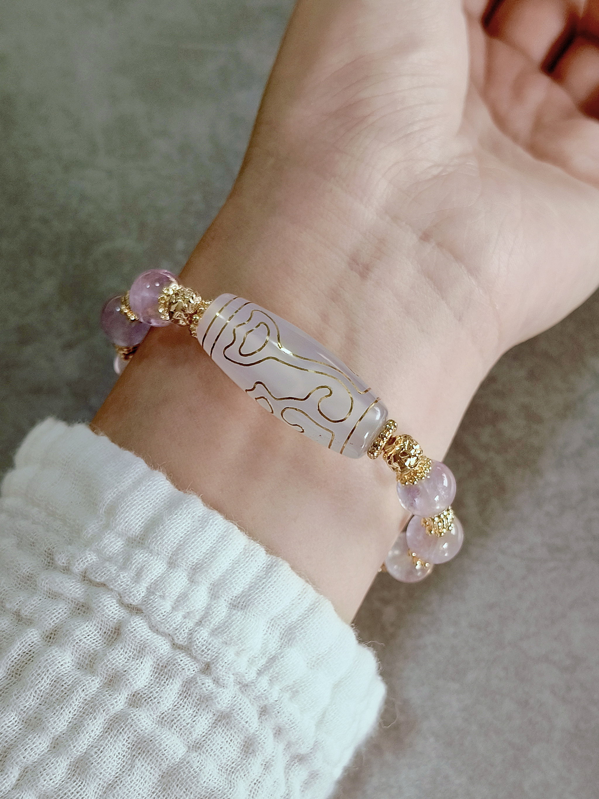 Icy Lavender (with Gold Trimming) Water Lotus_3