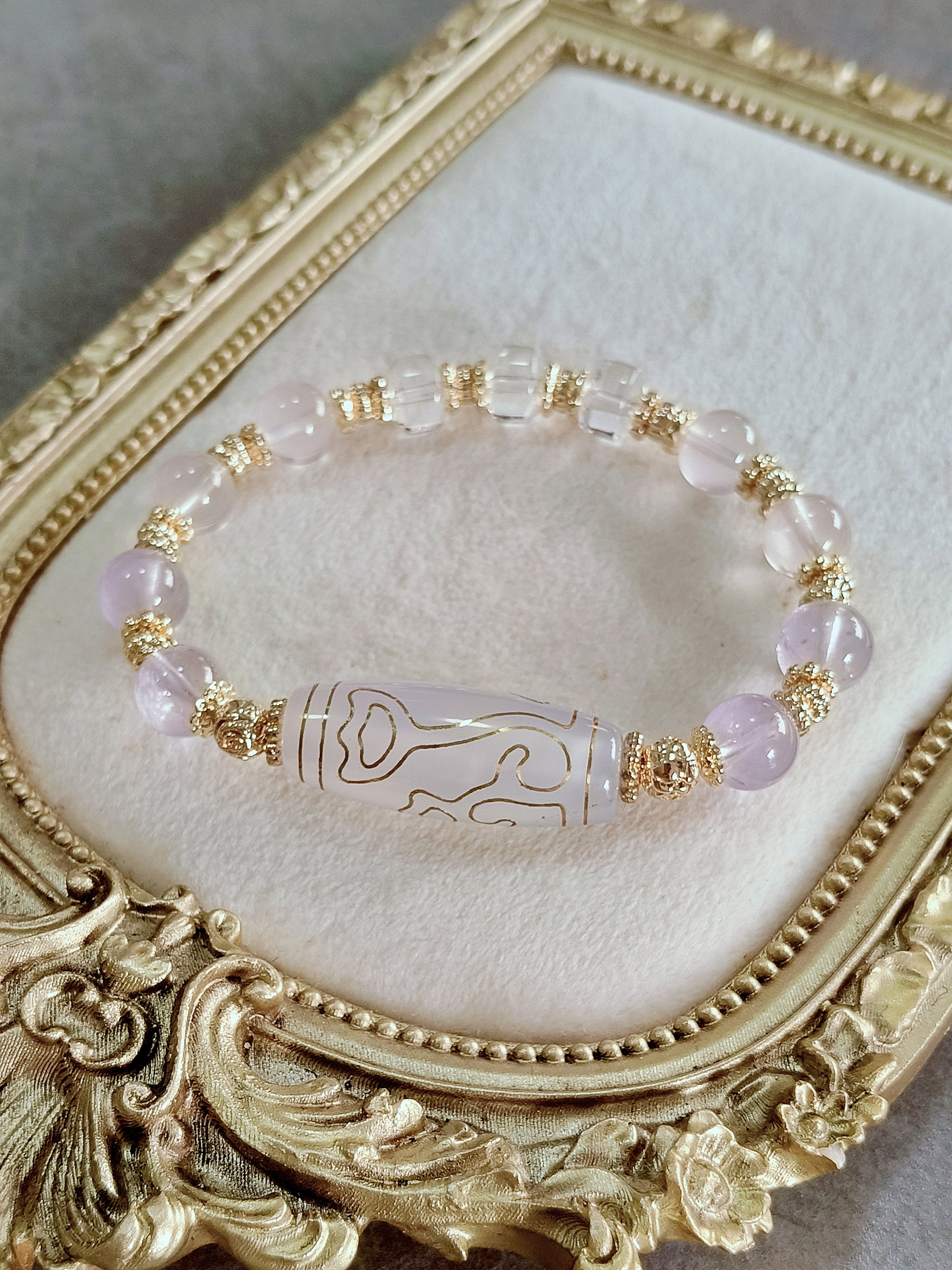 Icy Lavender (with Gold Trimming) Water Lotus_1