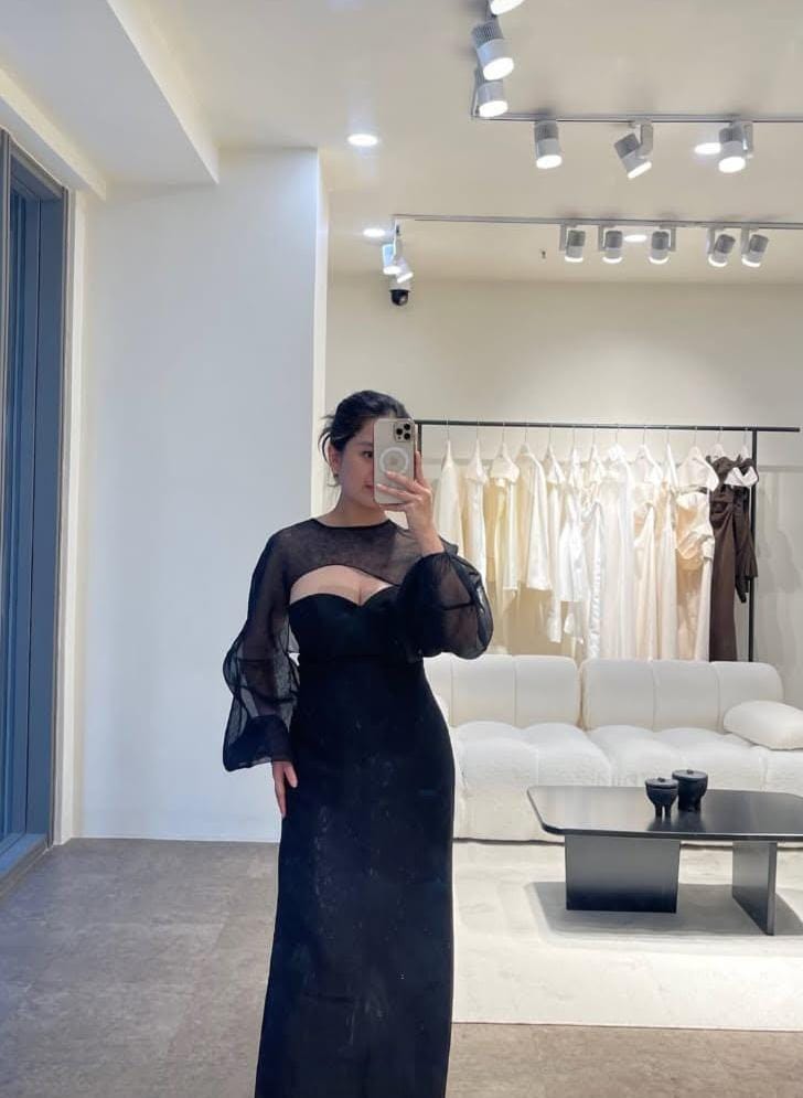 CAPE - BLACK 