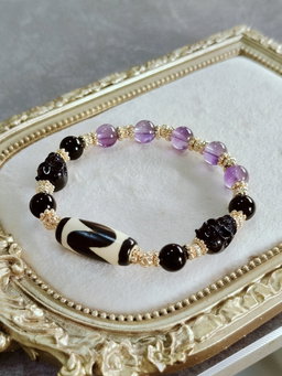 Tiger Tooth Protection Bracelet