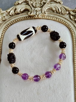 Tiger Tooth Protection Bracelet