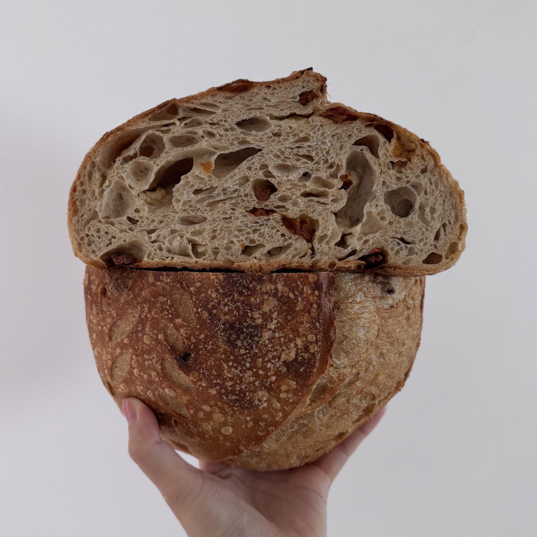 Sundried Tomatoes and Garlic Loaf