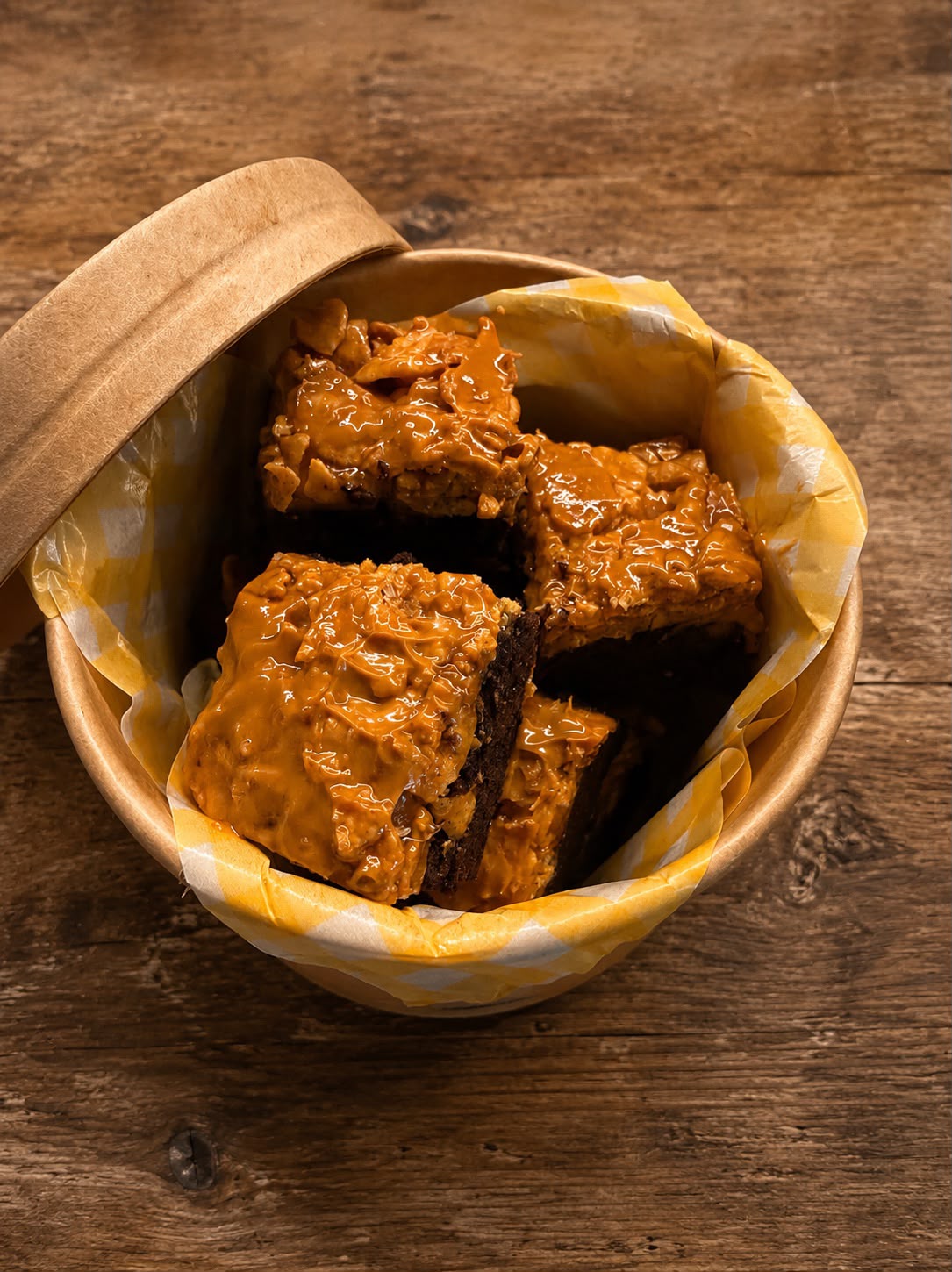 Salted Cramel Cornflakes Brownies - Solo Tub (8pcs)_0