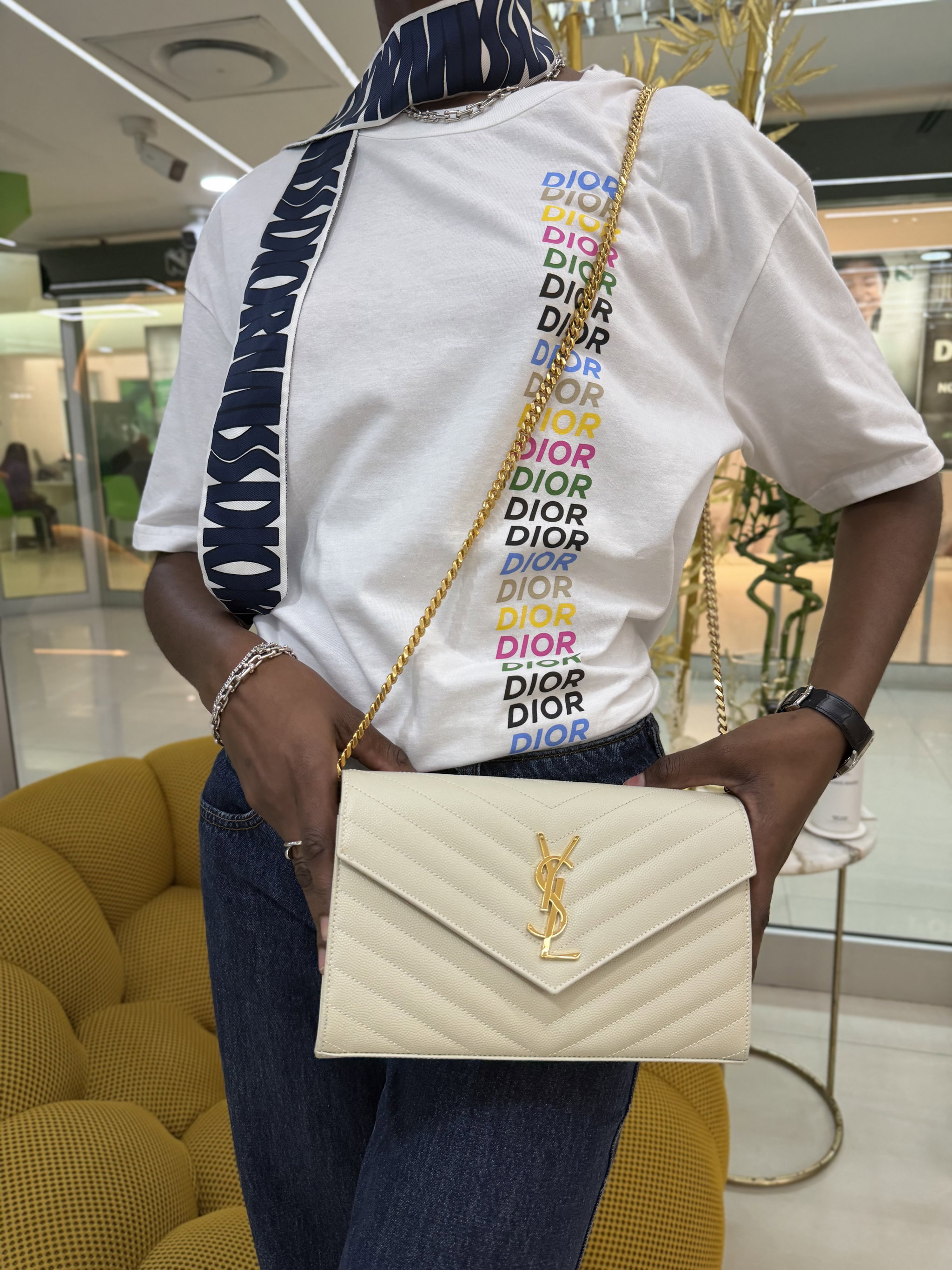 Bolsa Saint Laurent YSL branca tiracolo _6