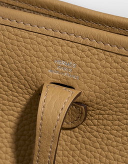 Bolsa Hermes Evelyne biscuit 