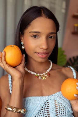 La Toscana Necklace (in pearls) 🦀🤍🍸