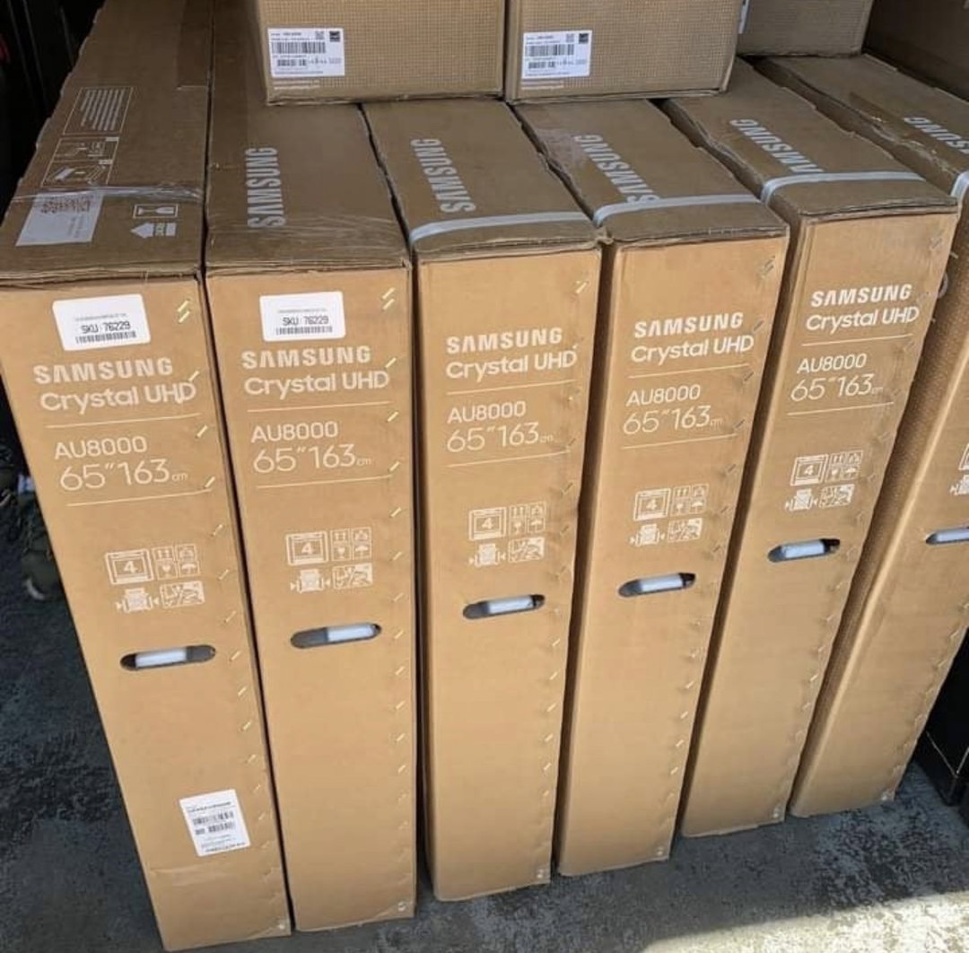Samsung smart tv 65”