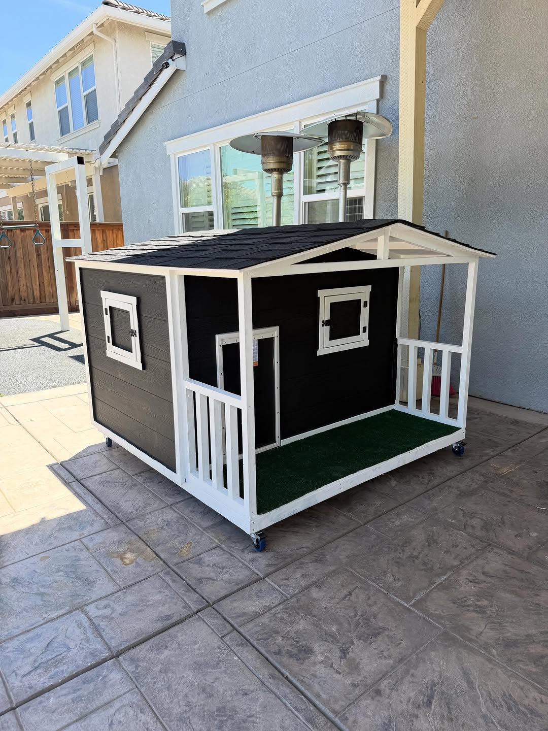 Dog house_1