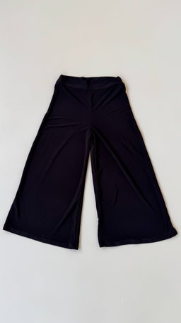 Rowyn Wide Leg Capri 