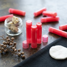 LIP BALM 01