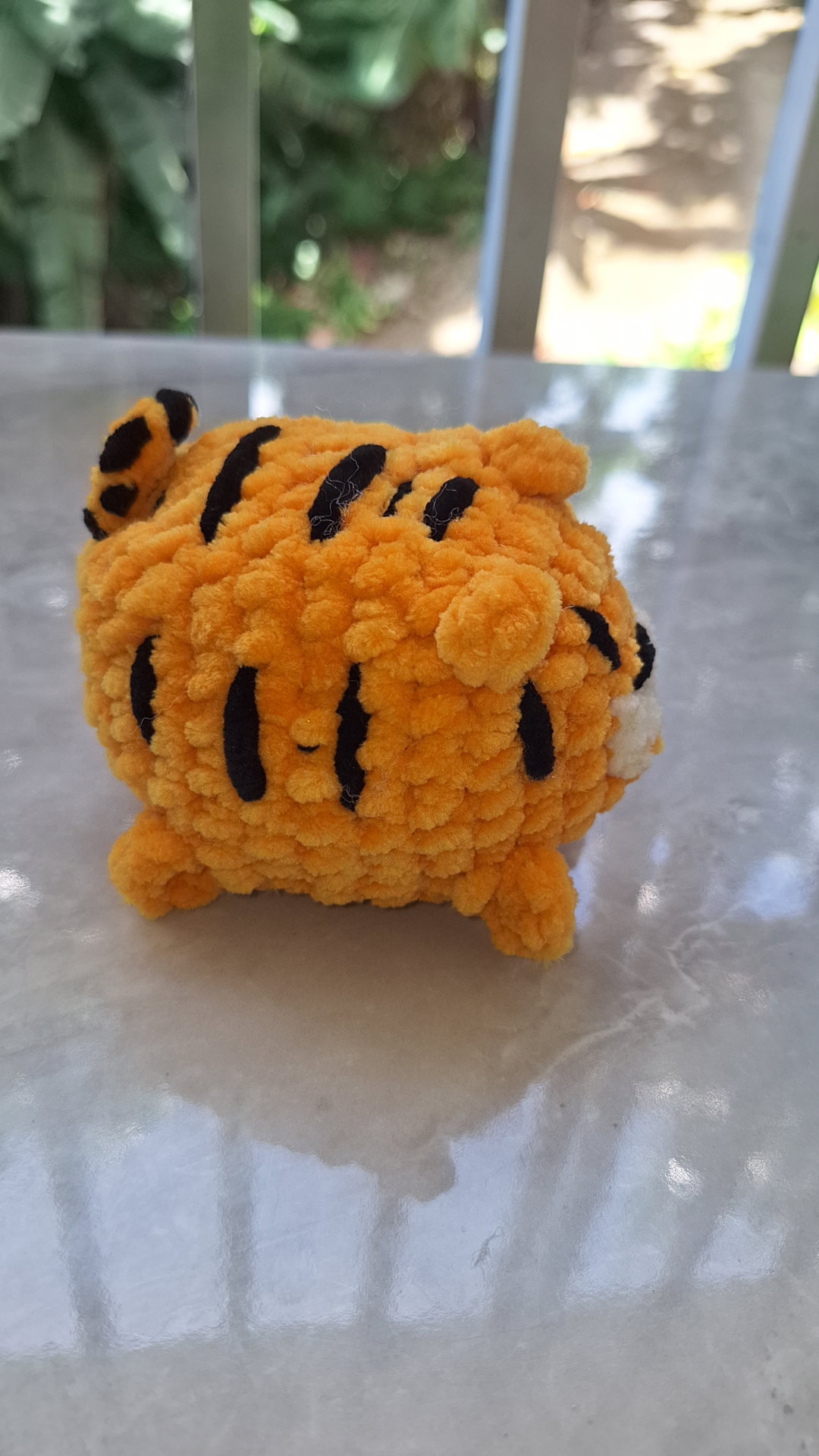 Tigre a crochet con hilo chenille. _1