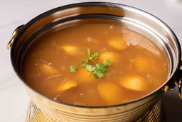 ស៊ុបប៉ៅហឺពិសេស - កម្មវិធី