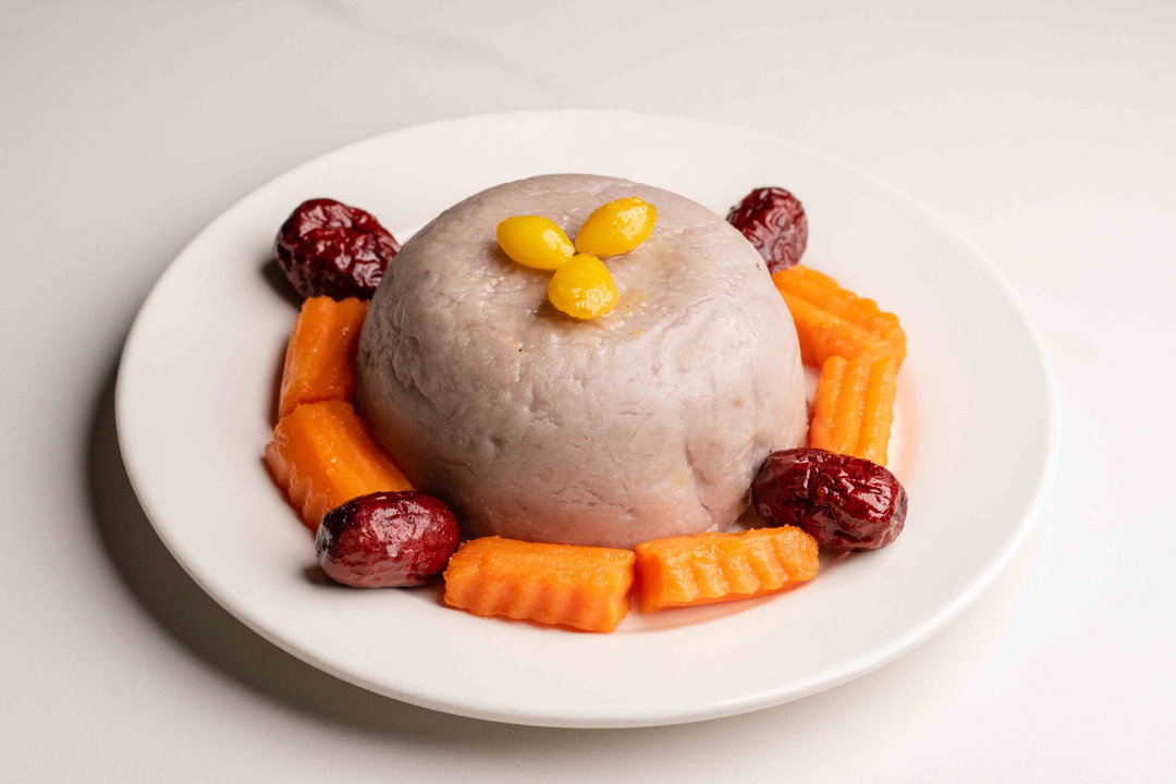 បង្អែមត្រាវកូរ - កម្មវិធី