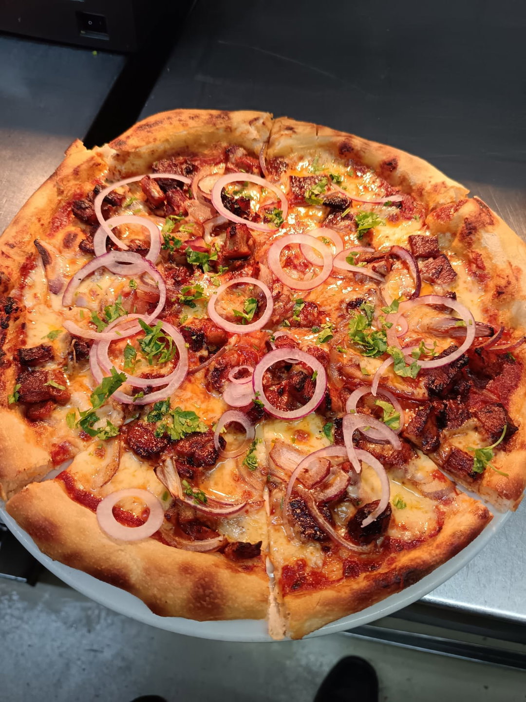 BBQ PULLED PORK PIZZA