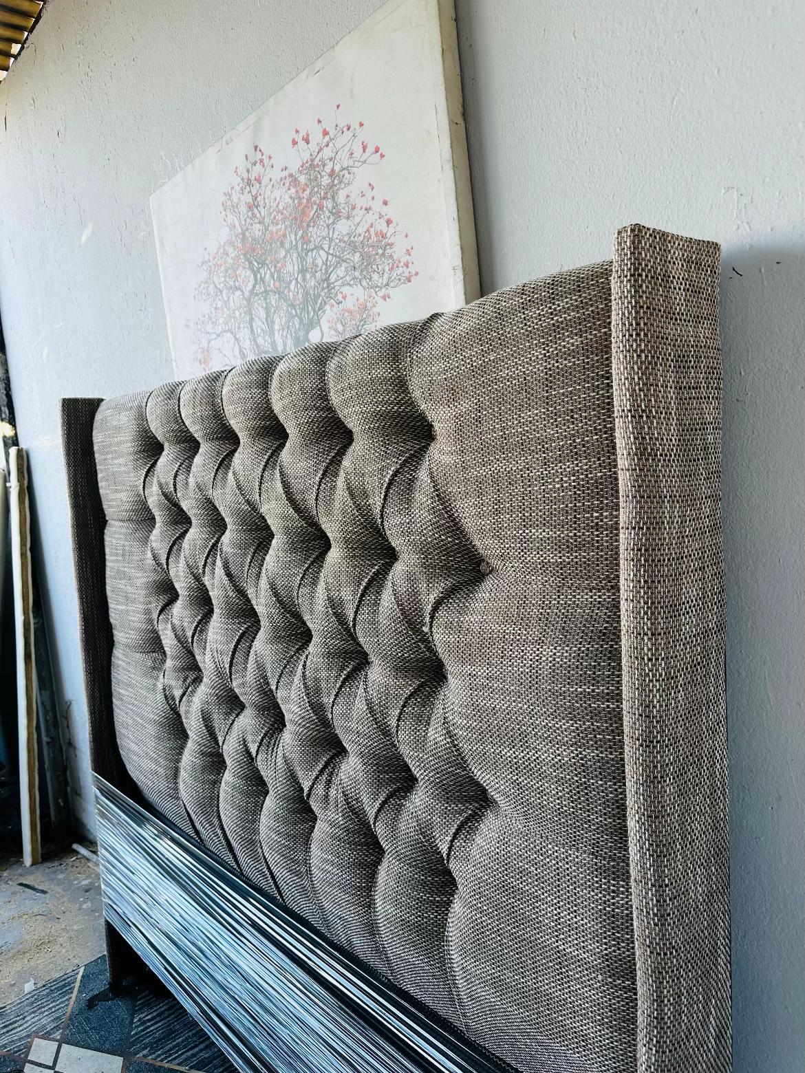 Headboard and pedestals for Double size_8