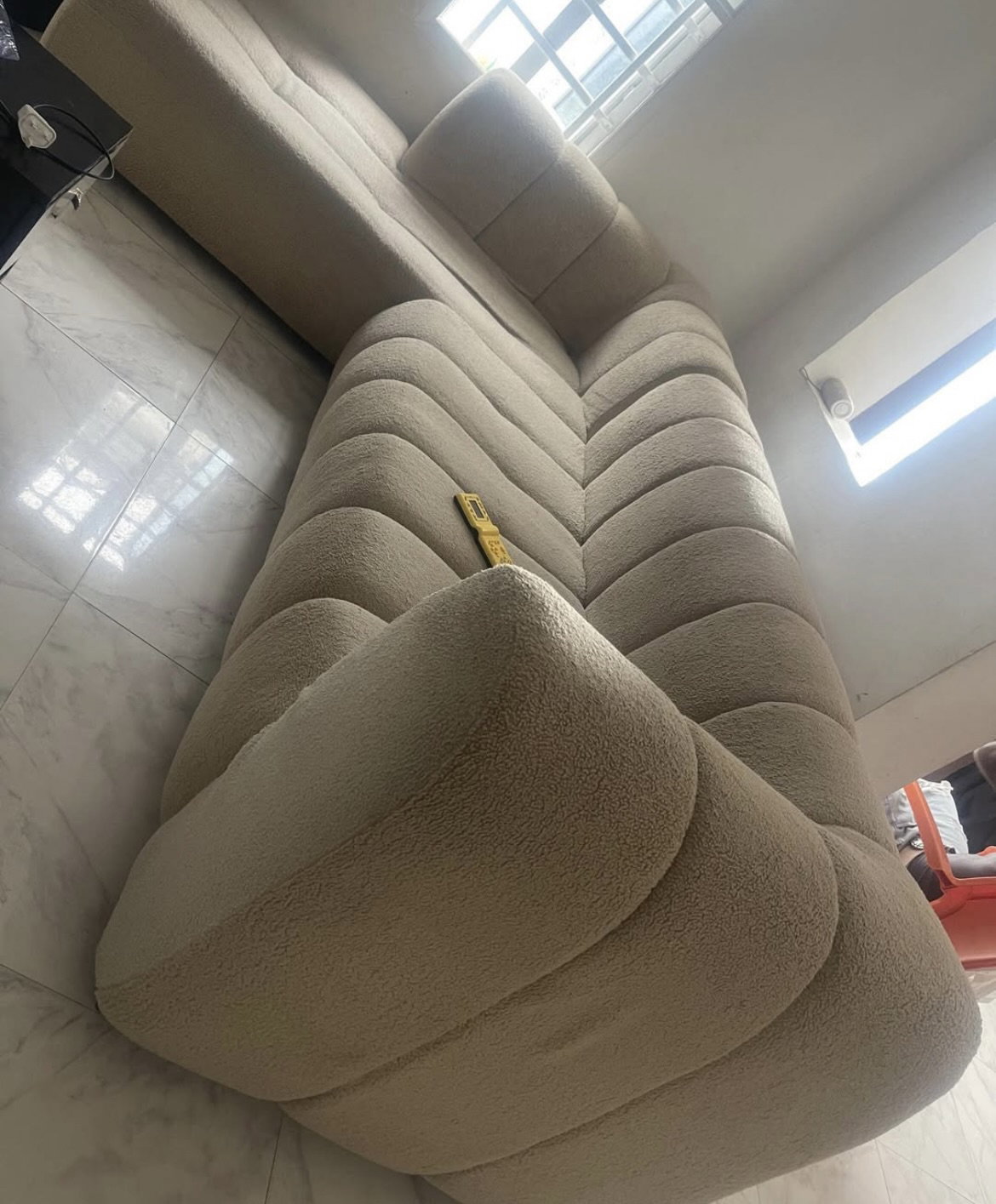 BOUCLE L SHAPE COUCH_2