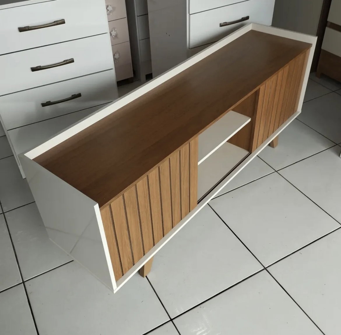 Tv stand_1