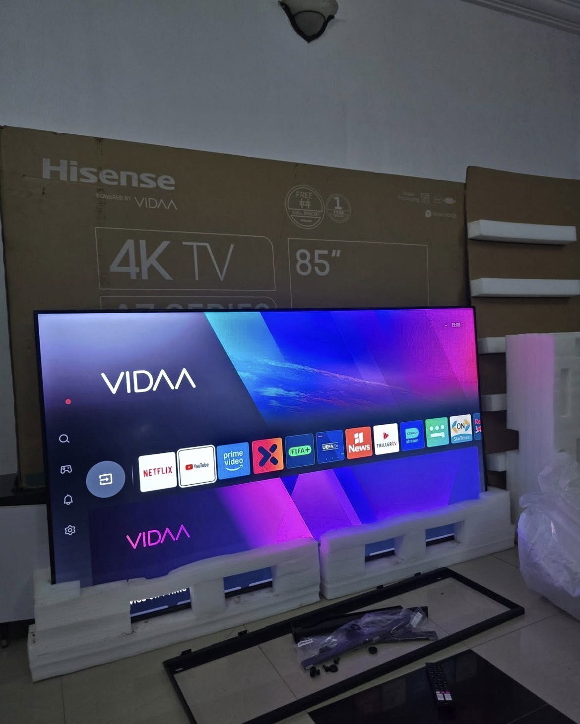 Hisense 85-inch Smart 4K UHD TV-85A6Q