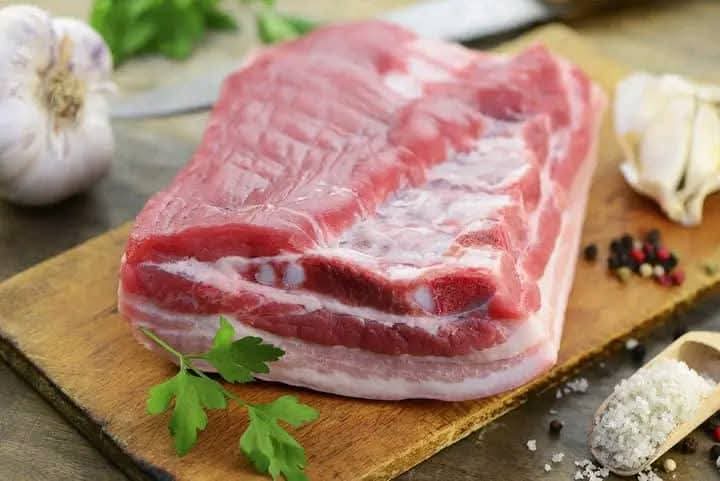 Travers de porc africain 