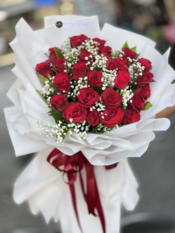 Petal Seranade