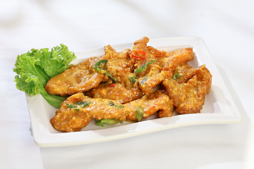 Salted Egg Pork Ribs 咸蛋排骨王