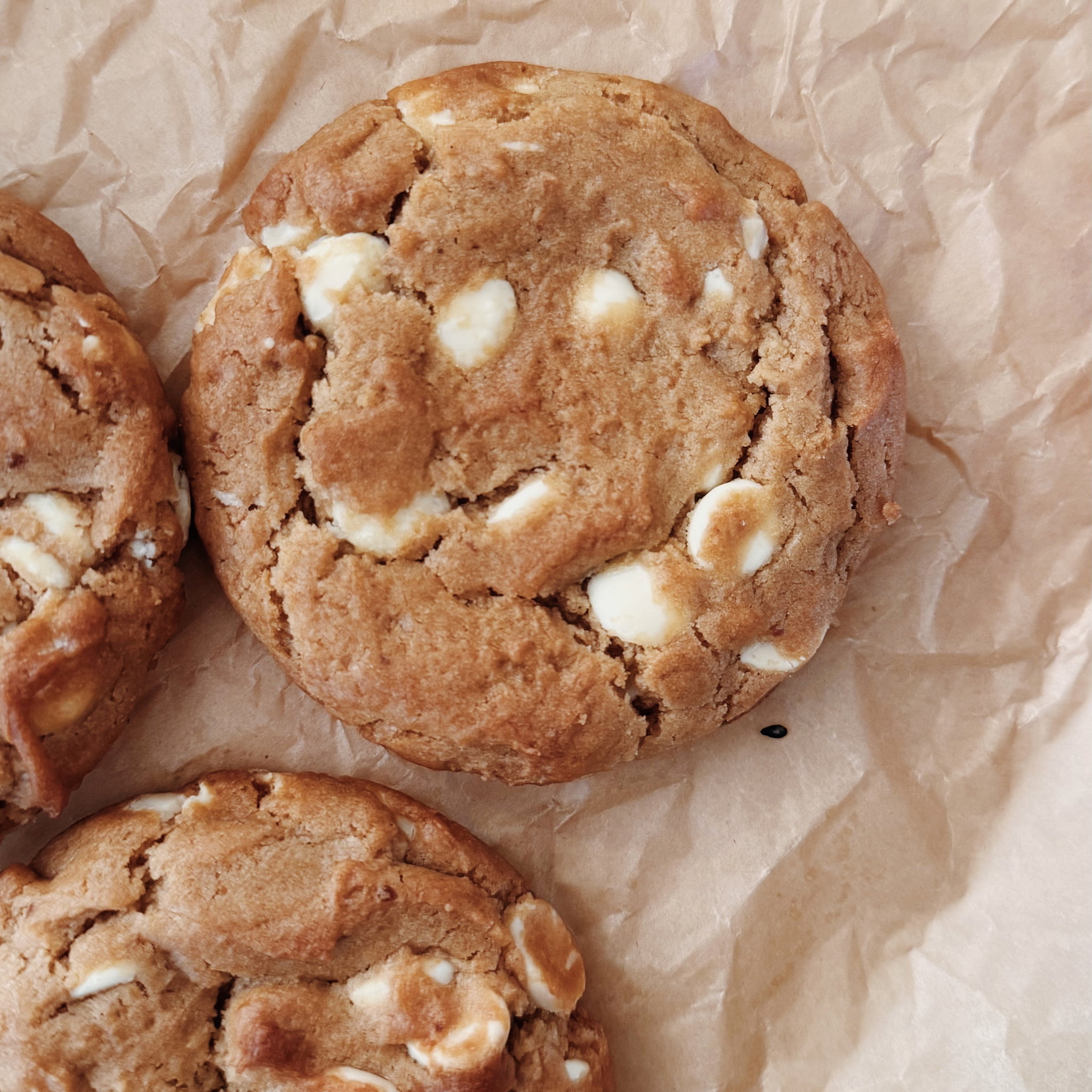 Miso & White Chocolate Cookies_0