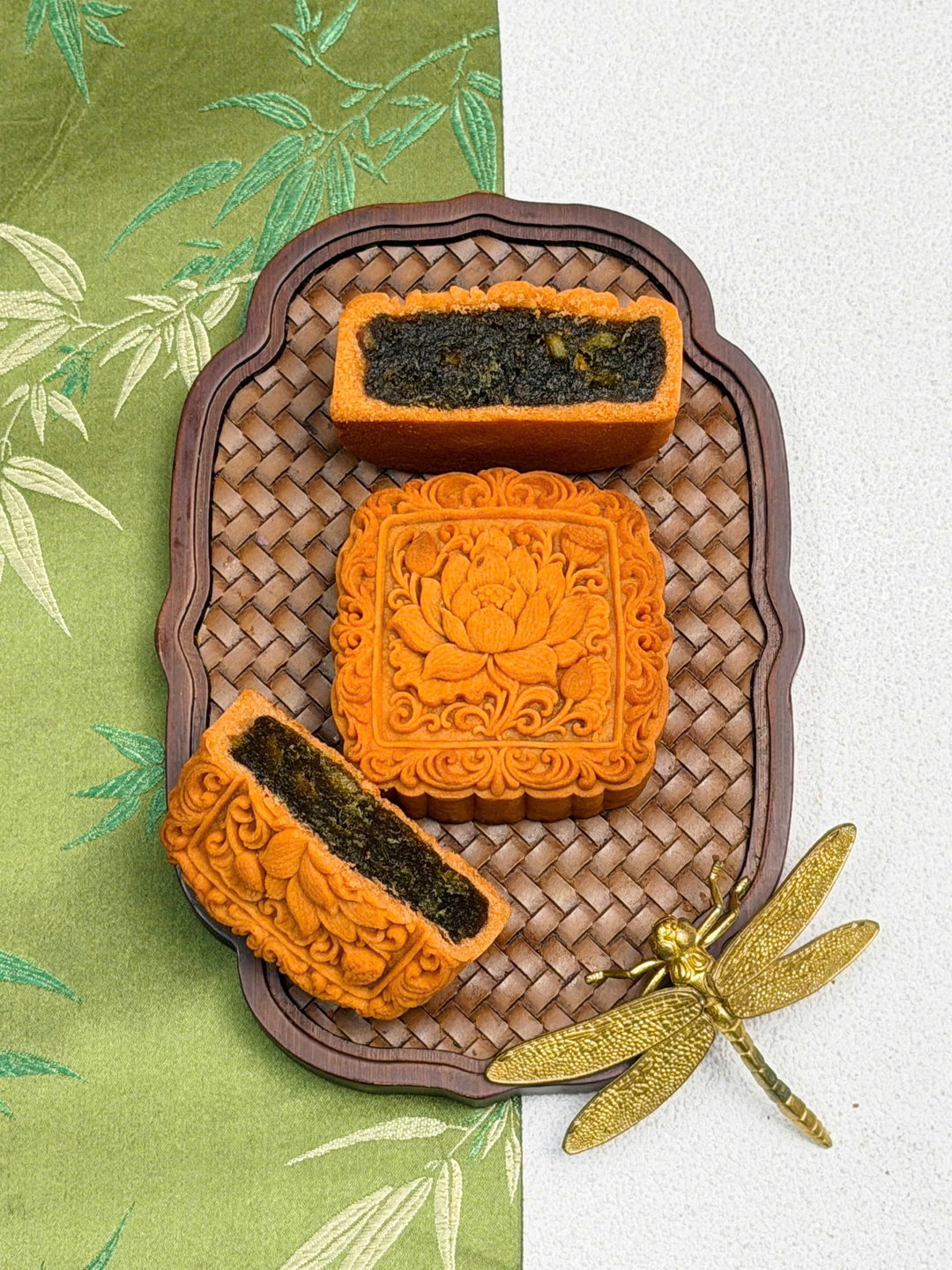 Dưa Lưới Cam Vàng 150gr (Bánh Thuần Chay)
