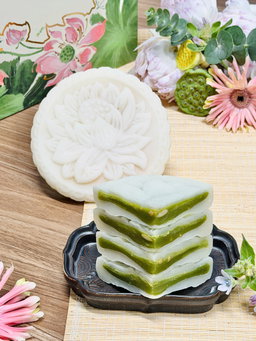 Bánh Dẻo Trà Xanh Hạt Điều 320gr