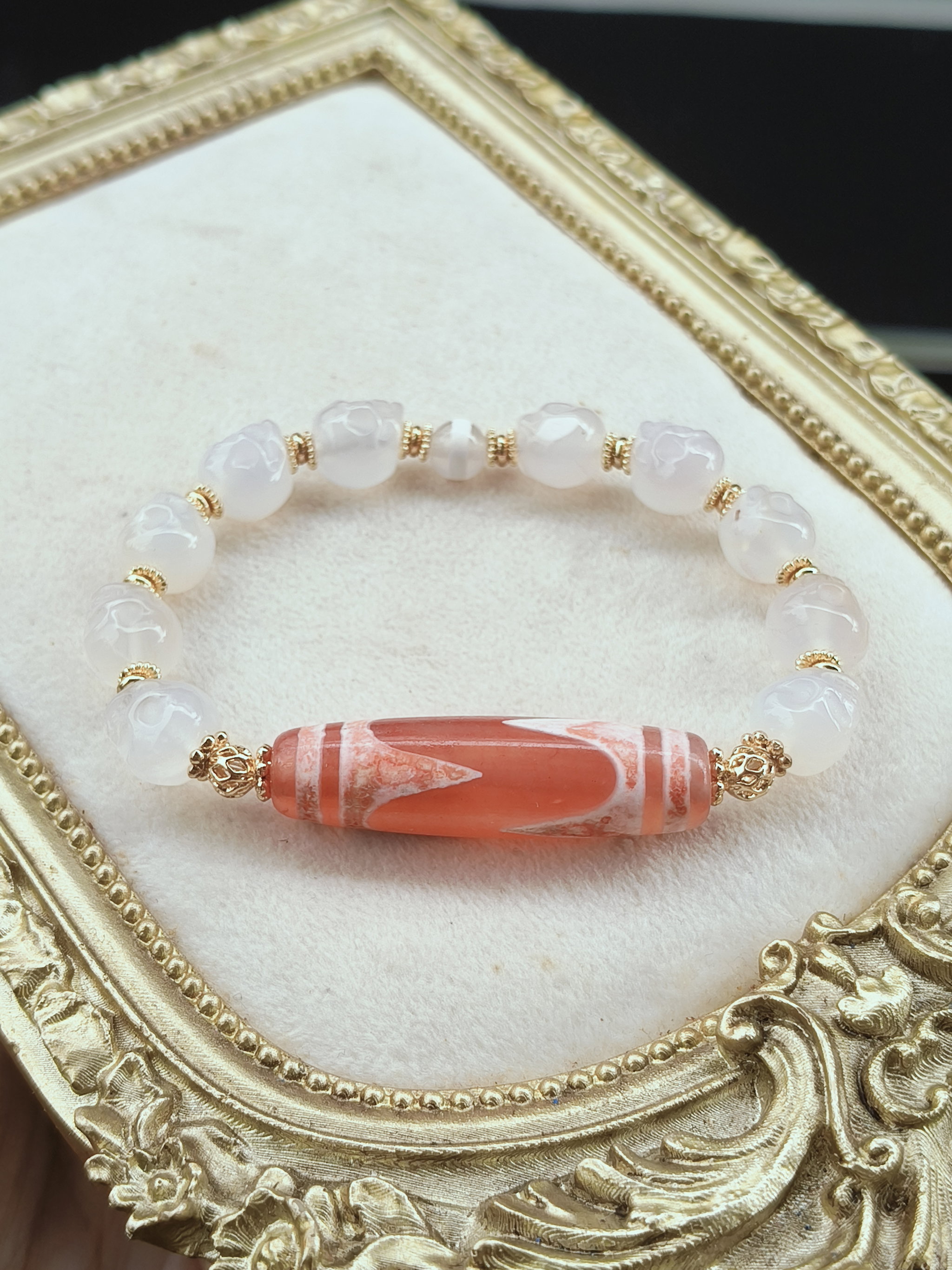 Peach Pink Tiger Tooth Protection Bracelet_1
