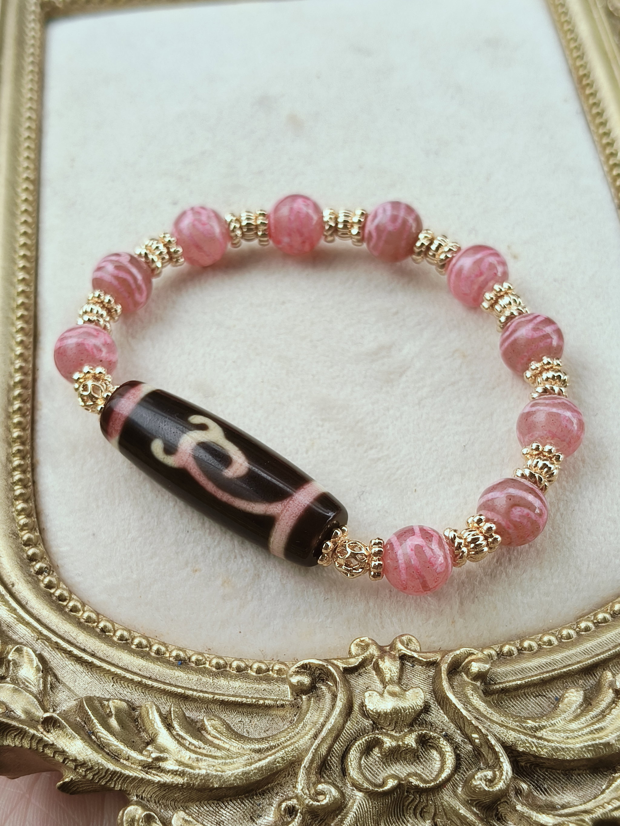 Green Tara × Lotus Bracelet_1