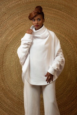 Ascili Snuggy Cardigan - White 