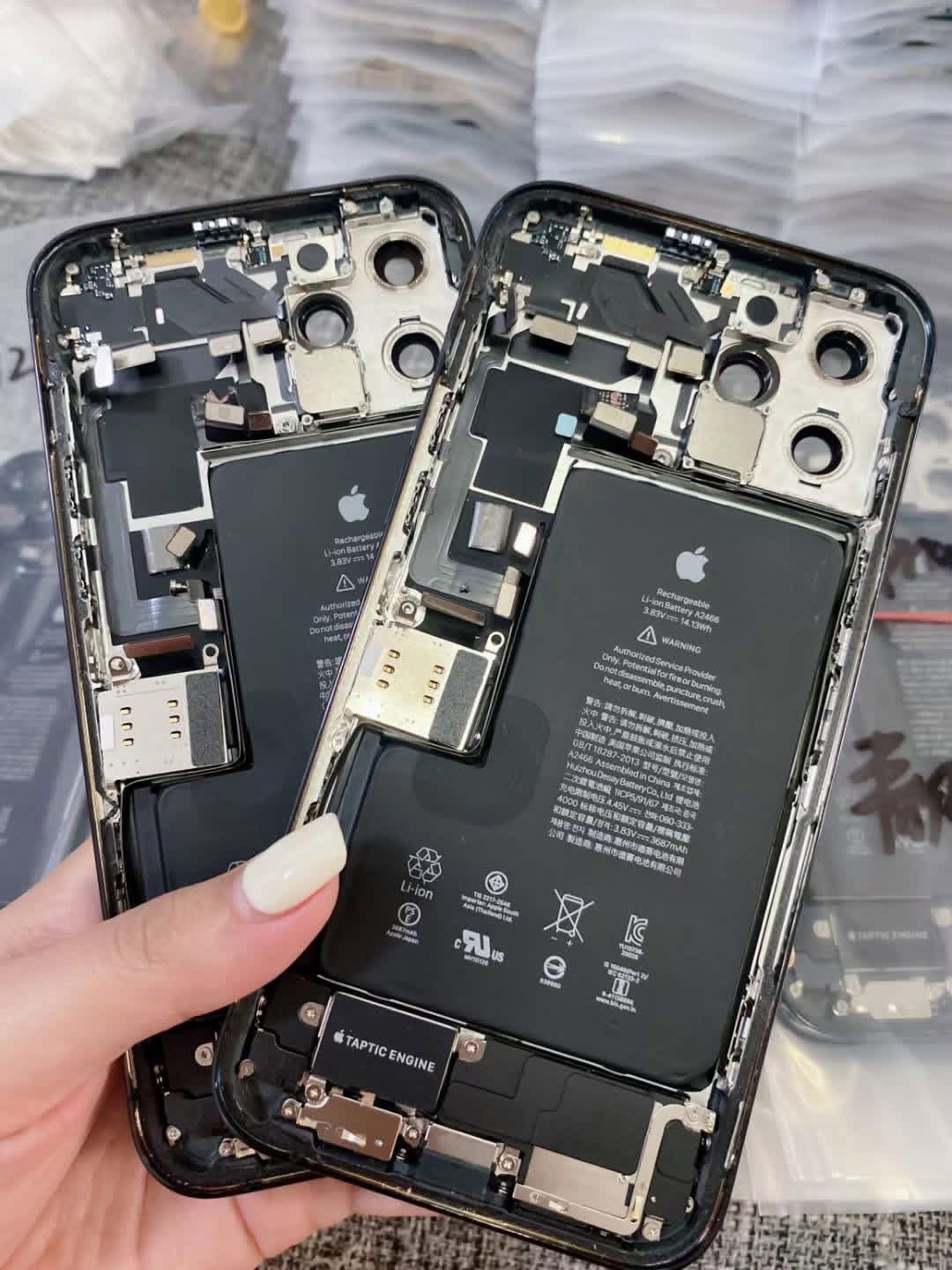 IPHONES MACBOOK IPADS AND LAPTOPS REPAIR SALE AND SUPPLY _4