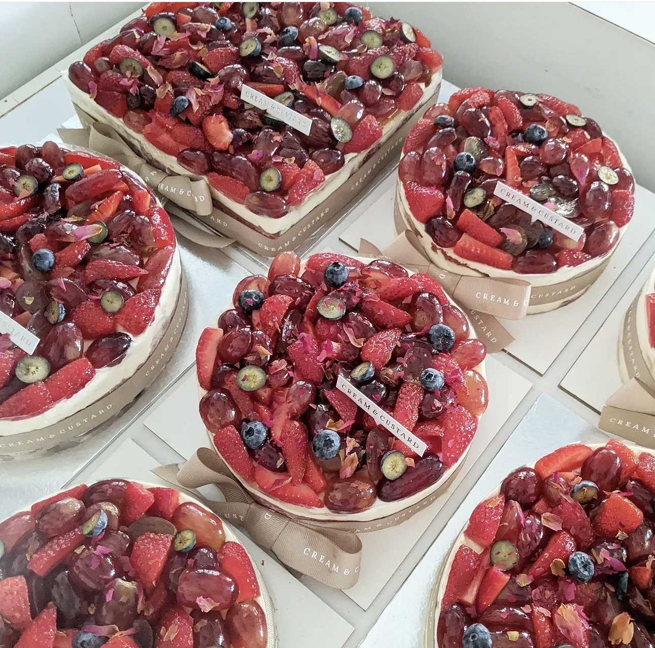 Watermelon Strawberry Cake - Not available on every Monday_4