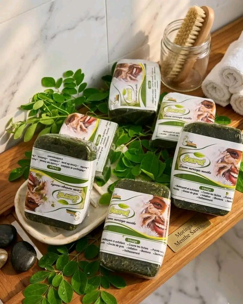 Savon moringa