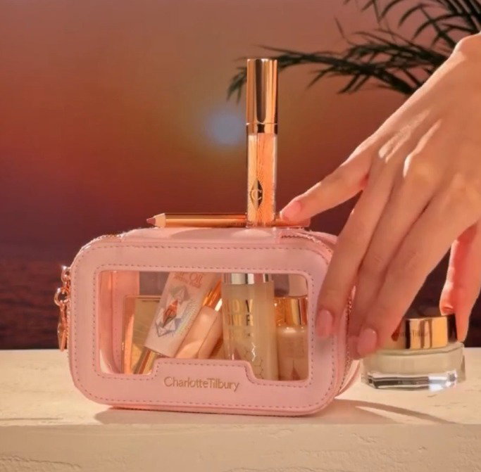 Charlotte Tilbury - Pink Cosmetic Bag_2