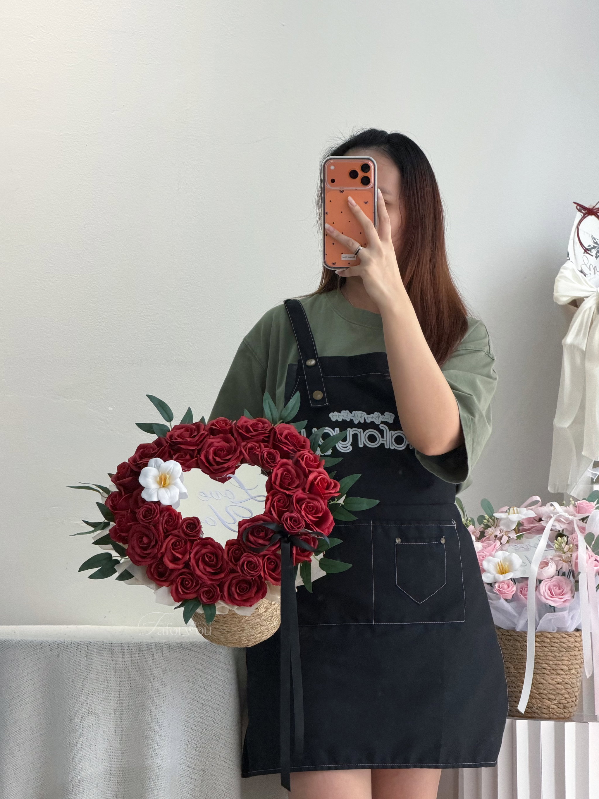 Heart-Shaped Mirror Soap Rose Basket _1